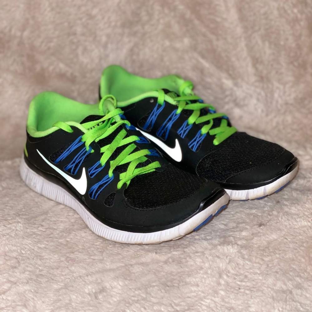 Nike Free Running Sneakers